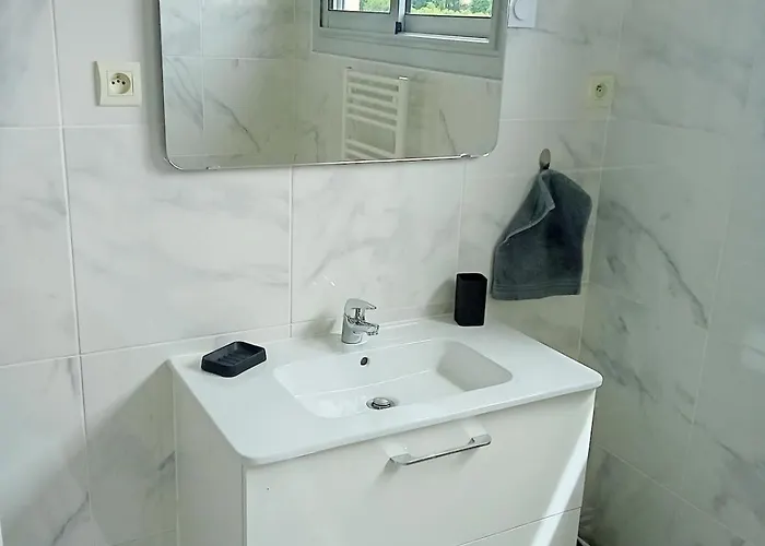 Le Guynemer - Spacieux T2 - Terrasse Avec Vue - Secteur Gare Apartment