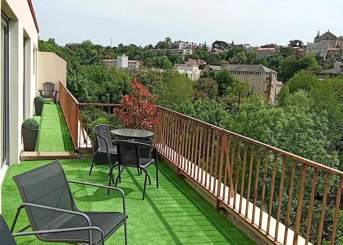 Le Guynemer - Spacieux T2 - Terrasse Avec Vue - Secteur Gare Apartment *